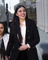 She married to the most powerful drug dealer in the world. Izwztfumhb96ym