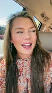 Constance Soto's Instagram, Twitter & Facebook