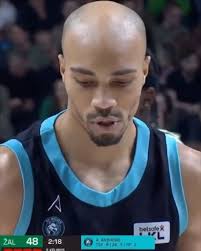 Andrew Andrews torching euroleague squad Zalgiris 🔥🔥 21pts 7ast 4rebs & W