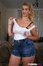 Porn UK Megan Clara - Pichunter