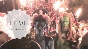 Gaels, irish people, scottish people, manx people, neopagans. Tanz In Den Mai Das Beltane Fire Festival In Edinburgh Travelstories Magazin Von Bayern In Die Welt