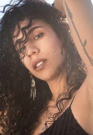 Angel Abiang's Instagram, Twitter & Facebook