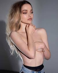 Dove Cameron Nude Outtakes - Fappenist