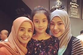 Ini Sosok Erra Fazira Mantan Istri Dari Suami Laudya Cynthia Bella