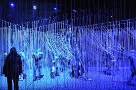 12 Most Surreal Light Installations At Lyon S Festival Of Lights My Modern Metropolis Light Installation Festival Lights Light Art