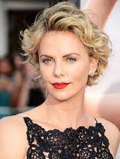 Lori Eckstein's Instagram, Twitter & Facebook