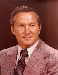 Hank Tate's Instagram, Twitter & Facebook