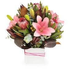 Sending flowers to hospitals is a heartwarming tradition. Get Well Hamper For Patients In Hospitals In Australia If You Have Someone Who Is Admitted To Hospital Show T Hospital Flowers Book Flowers Beautiful Flowers