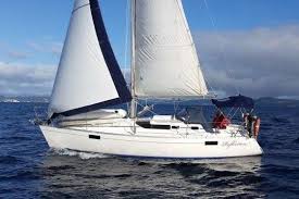 Oca C Anis 320 Du Volume Et Du Confort Pour La Croisia Re En Famille Voilier Voile Bateau Bateau