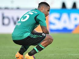 Schalke poised to complete aogo loan deal. Dennis Aogo Sky Neuer Tv Experte Uber Bundesliga Saison So Verandert Einen Der Fc Bayern Fc Bayern