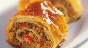 Maybe you would like to learn more about one of these? Rotolo Di Pasta Sfoglia Con Ripieno Di Carne E Verdure Ricetta E Cucina