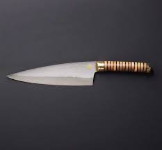 These Japanese Brand Names Tend To Be Made Of Harder Steel And Have Thinner Blades They Hold Their Edge For Longer And Are Sharper Kuhonnye Nozhi Nozhi Oruzhie