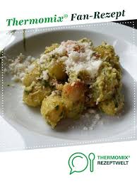Gnocchi Mit Avocado Basilikum Pesto Rezept In 2020 Rezepte Basilikum Pesto Hauptgericht
