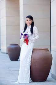 Pin By Xoxdethuongxox Nguyen On Vietnamese Wedding Ao Dai Vietnamese Dress Vietnamese Traditional Dress