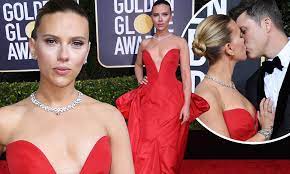 Golden Globes: Scarlett Johansson wears red Vera Wang dress | Daily Mail  Online