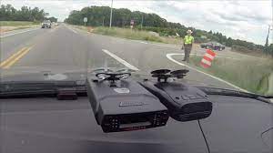 A new brilliant oled display makes the solo s4 radar detector intuitive to use and easy to understand. Escort Solo S4 Uniden Dfr7 Veil G5 5 Vs Md Police Laser Youtube