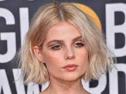 Petit Bob Die Trendfrisur Fur Das Fruhjahr 2019 Trend Magazin Coole Blonde Haare Weissblonde Haare Styling Kurzes Haar