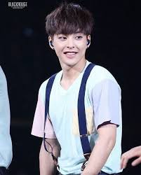 He graduated seo seoul life science high school, later he enrolled in hanyang university which he needs to drop out to choose a singer career. Xiumin Smile Exo ì—'ì†Œ Amino