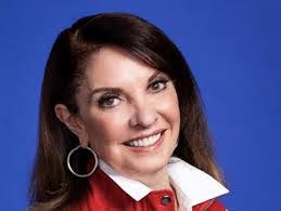 Melissa Mullard's Instagram, Twitter & Facebook