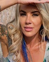 Amanda Gethers's Instagram, Twitter & Facebook