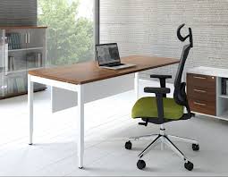 Unsere website benutzt cookies, die für den technischen betrieb der website erforderlich sind und stets gesetzt werden. Schreibtisch Ogi Y Ergonomischer Arbeitsplatz
