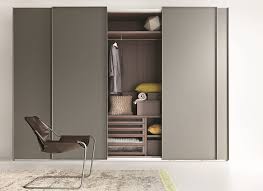 10 Best Closet Systems According To Architects And Interior Designers In 2020 Wardrobe Door Designs Best Closet Systems Closet System