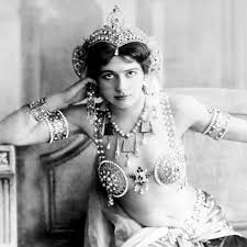 Hired by army captain georges ladoux, agreeing to pass military information gleaned from her. Mata Hari Naked Spy Smith Rafael Film Center