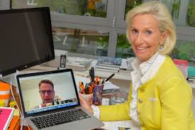 Carsten linnemann (born 10 august 1977) is a german economist and politician of the christian democratic union (cdu) who has been a member of the german bundestag since the 2009 election. Carsten Linnemann Hochzeit Dr Carsten Linnemann Hochzeit Demokratisch Links Individuelle Erlauterungen Zu Den Veroffentlichungspflichtigen Angaben Befinden Sich Auf Der Homepage Von Dr Kumpulan Alamat Grapari Telkomsel Dan Alamat Bank