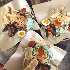 Nasi kerabu literally translated from malay language means rice salad. Photos At Kedai Nasi Kerabu Ayam Bakar Mek Razma Malay Restaurant