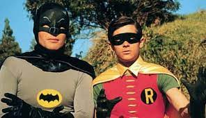 Bruno diaz y ricardo tapia no lo pudieron haber hecho mejor. Lacasaca No Twitter Se Imaginan El Plot Twist De Que Dc Pierda Un Juicio Contra Valencia Cf Y Batman Termine Usando Una Senyera Y En Vez De Bruno Diaz Pase A Llamarse Gaizka
