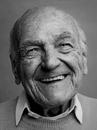 Ndakarota kuti ndakaroora babamunini vangu, mukoma wababa vangu, muchiroto  maererano naIbn Sirin