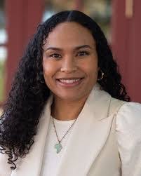 Marlene Williams's Instagram, Twitter & Facebook