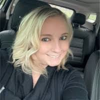 Amber Devoss's Instagram, Twitter & Facebook