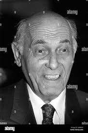 News death hi-res stock photography and images