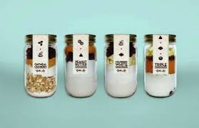 Banyak contoh kemasan produk yang unik, bahkan ada yang ditiru produsen lain. Contoh Kreatif Desain Kemasan Produk Makanan Unik Dan Cantik
