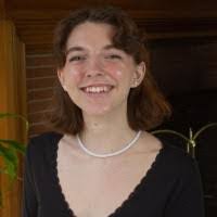 Ella Rosenberg's Instagram, Twitter & Facebook