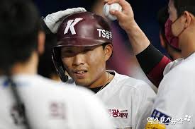 직전 시즌 경찰 야구단에서 3할을 친 만큼 호주리그에서도 정교한 타격능력을 보여줄 수 있을지 기대를 모으는 중. In6hi7okumshmm