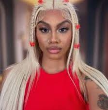 Sunjai badly wants to make the cut for stand battle while Dianna doesn't  think she's ready yet. In the meantime, Camryn helps her practice bucking  and other moves in this clip from