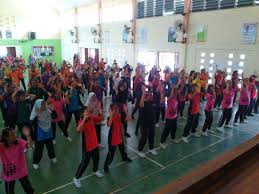 169 ziyaretçi smk muara tuang ziyaretçisinden 15 fotoğraf ve 3 tavsiye gör. Svg Smk Muara Tuang Zumba With Zin Rosita On 12 04 2016