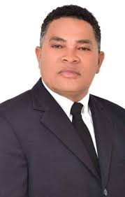 Roberto Silverio Castillo (Tico...