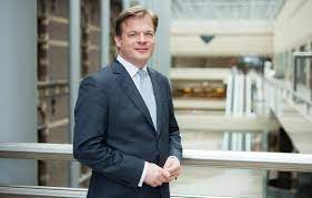 Pieter herman omtzigt (den haag, 8 januari 1974) is een nederlands politicus. Ook Pieter Omtzigt Kandidaat Lijsttrekker Cda Katholiek Nieuwsblad