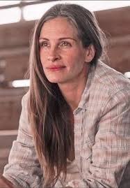 Julia Roberts, recently talked about her age and why she looks older than  many contemporary artists who want to keep looking young. “I am aging with  dignity, humor, and serenity.. I don't