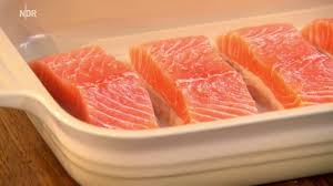 Tim Malzer Kocht Vom 17 03 2018 Dreimal Lachs Youtube In 2020 Tim Malzer Kocht Tim Maelzer Kochen Und Backen