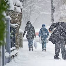 Winterdienst Wer Muss Wann Eis Und Schnee Raumen Ndr De Ratgeber Verbraucher