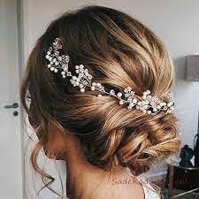2019 Gelin Taci Modelleri Ve Gelin Saci Ornekleri 2019 Gelin Modelleri Ornekleri In 2020 Bridesmaid Hair Accessories Bridal Hair Accessories Wedding Hair Pieces