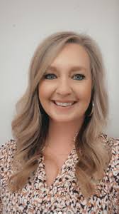 Brandy Waddle's Instagram, Twitter & Facebook