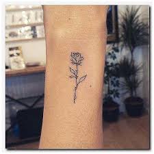 Retrotattooideas Tattoo Pretty Wrist Tattoos Cute Tattoo Ideas For Girls Small Parrot Tattoo Hawaii Small Rose Wrist Tattoo Rose Tattoos Small Rose Tattoo