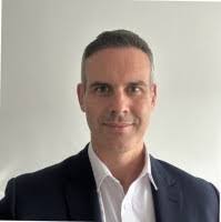 Eric Hardcastle's Instagram, Twitter & Facebook