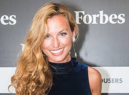 21 ott 2019 | canale 5. Beatrice Venezi Portero La Musica Di Puccini Al Summer Festival