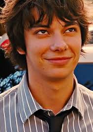 Fan Casting Robert Sheehan as Rodrick Heffley in Diary Of A Wimpy Kid  (Dream Cast)